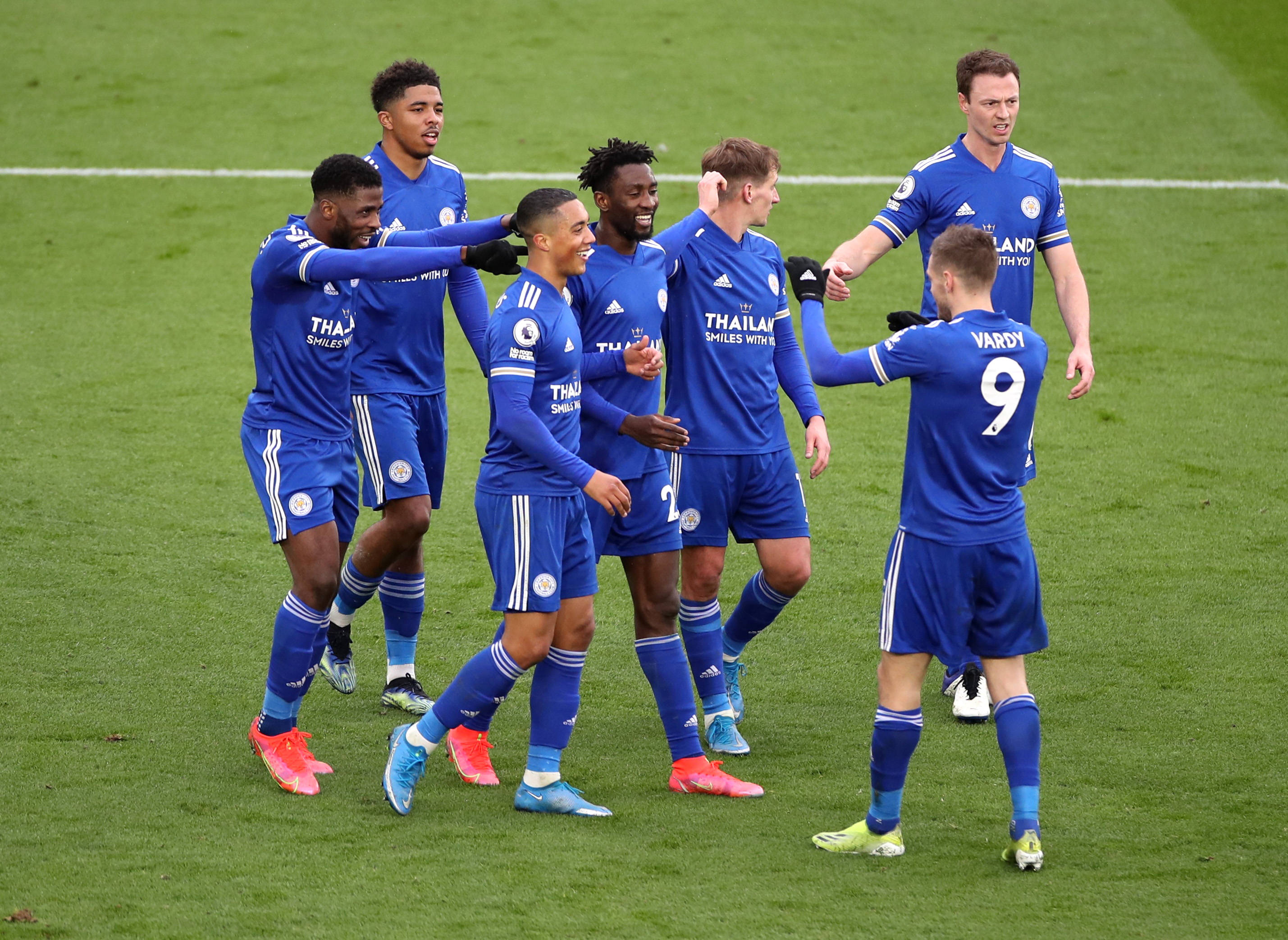 【新闻】富士康：肯定做半导体，但绝对不会做晶圆厂